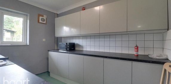 1 bedroom detached house to rent - Photo 2