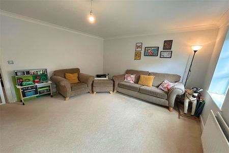 4 Bedroom Mews To Let - Photo 5