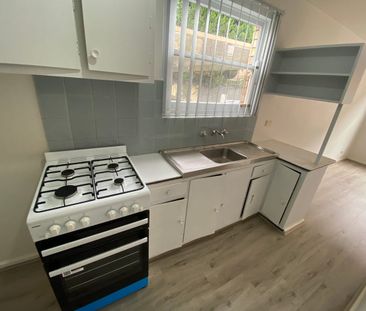 3/241 The Horsley Drive, Fairfield, NSW 2165 - Photo 4