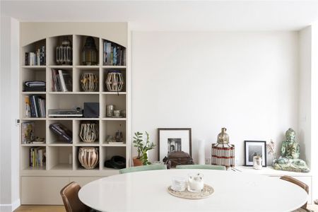 2 bedroom penthouse to rent - Photo 3