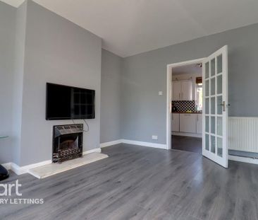 2 bedroom terraced house to rent - Photo 1