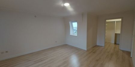 Woning te huur in Kortrijk voor € 795 met 2 slaapkamers - Photo 3