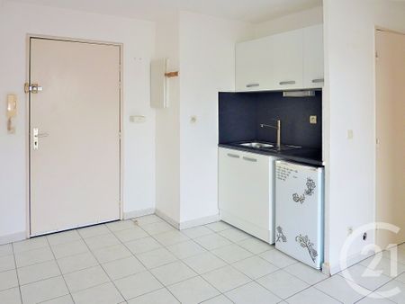 Location Appartement 2 pièces 26m² 34203 SETE CEDEX 34200 - Photo 2