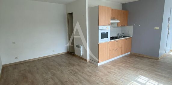 Location Appartement 1 pièce 25m² BECON LES GRANITS 49370 - Photo 2