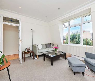 Conveniently located on this sought after road in Maida Vale is thi... - Photo 6