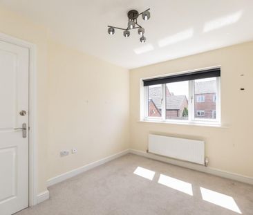 3 bedroom House To Let - Photo 5