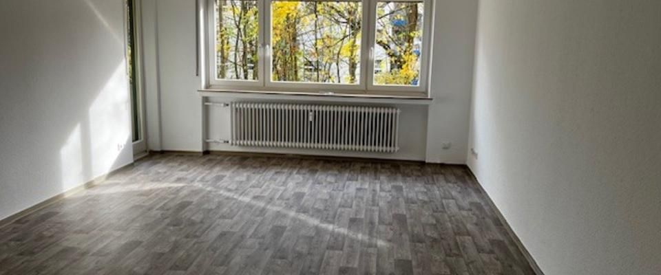 schöne 4 ZKB EG Wohnung mit Balkon & Gäste WC in Baunatal am Baunsberg ( BTL-DBS26-EL ) - Foto 1