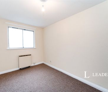 2 bedroom apartment to rent Clarendon Road, Southsea, Hampshire, PO4 - Photo 4