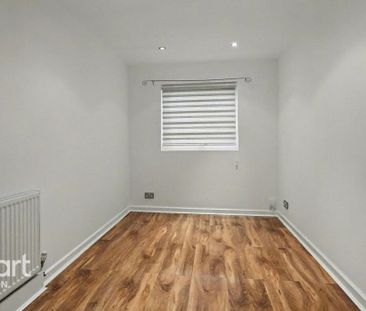 4 bedroom terraced house to rent - Photo 1