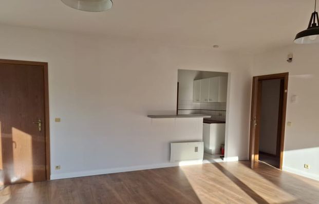 Appartement te huur - Photo 1