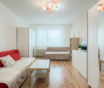 KARAS | NA PRENÁJOM 1-IZBOVÝ BYT V DÚBRAVKE | ZREKONŠTRUOVANÝ A PLN... – Fotografia 5