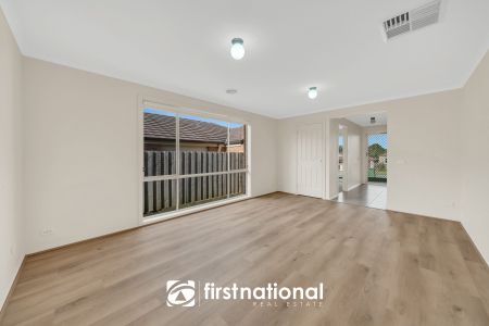 GREAT LOCATION - Photo 4