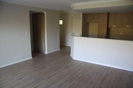 13/36 Flinders Lane, Rockingham WA 6168 - Apartment For Rent - $500 | Domain - Photo 3