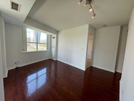 For Lease - 1 Elm Drive Unit# 308, Mississauga, Ontario - Photo 4
