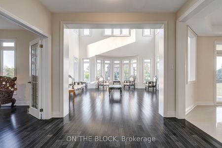 For Lease - 24 Whitewood Drive, Whitchurch-Stouffville, Ontario - Photo 3