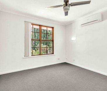 Comfortable Living in a Quiet Modbury Court - Photo 4