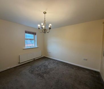 4 bedroom terraced house to rent - Photo 4