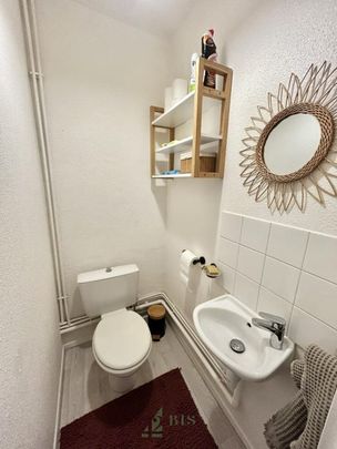 Location Appartement 3 pièces 87m² ROANNE 42300 - Photo 1