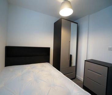 Flat 10B, Ebenezer Chapel York Place - Photo 1