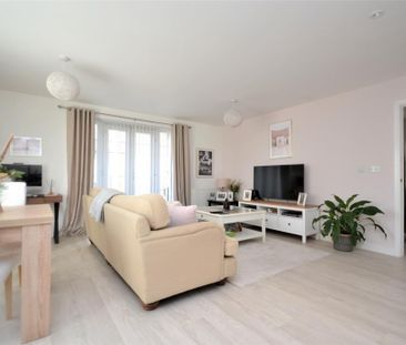 2 bedroom flat to rent - Photo 5