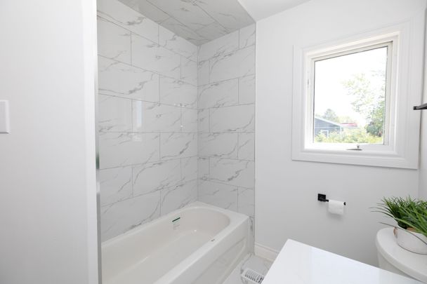 For Lease - 106 Whites Road, Quinte West, Ontario - Photo 1