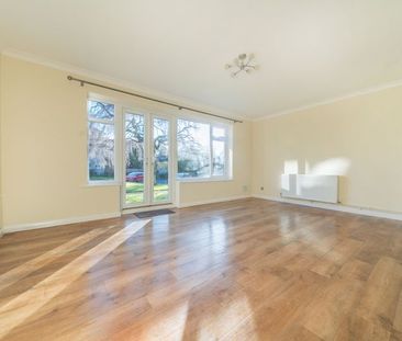 Heather Way, Hindhead - 2 bedrooms Property for lettings - Seymours - Photo 2