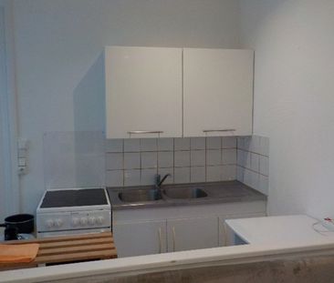Location Appartement 2 pièces 31m² BOULOGNE SUR MER 62200 - Photo 5