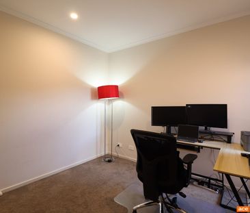 Perfect Family Home in the Harpley Estate! - Photo 1