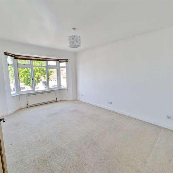 Herschell Road, Leigh On Sea, Essex, SS9 - Photo 1