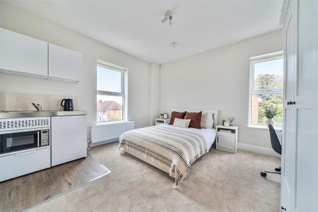 Studio to rent - Photo 5
