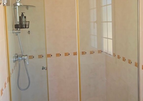 FOR RENT: SPACIOUS AND ELEGANT VILLA IN MORAIRA with 4 bedrooms for LONG TERM