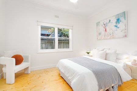 Stylish Comfort in Prime East Geelong - Photo 4