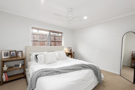 Modern Duplex Living in Willow Vale - Photo 5