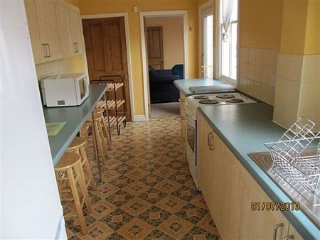 31, Brownlow Street - Photo 4