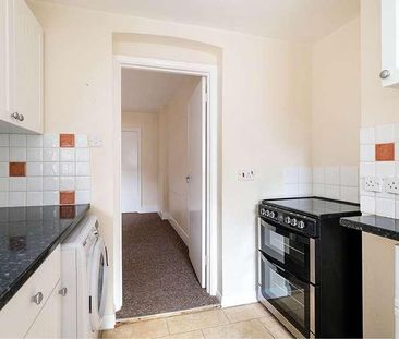 Priory Road, Tonbridge, Kent, TN9 - Photo 3