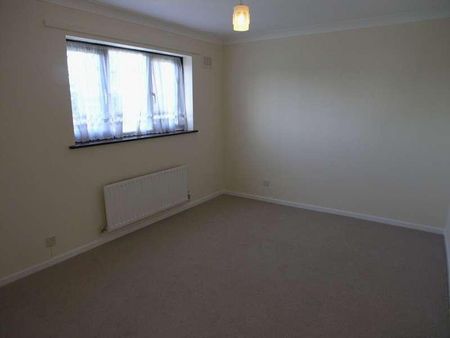 The Springs, Cradley Heath, B64 - Photo 3