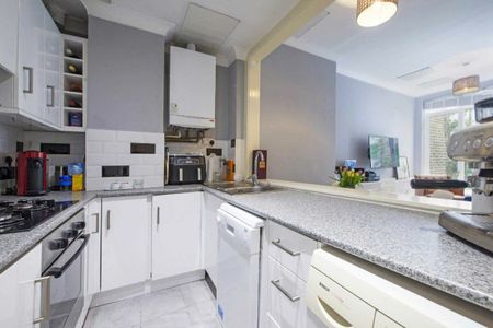 Gloucester Walk, Kensington, W8 - Photo 4