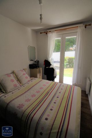 Location Appartement 2 pièces 42m² ST GEORGES DE DIDONNE 17110 - Photo 2