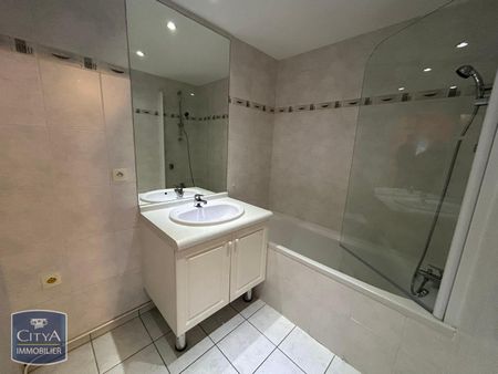 Location Appartement 2 pièces 34m² LAVAL 53000 - Photo 4