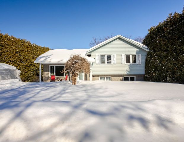 À louer / Maison à paliers multiples - Photo 1