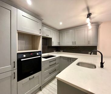 Kingfisher Walk, Ash, Aldershot, Surrey, GU12 - Photo 3