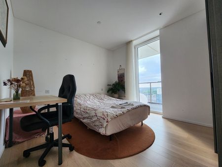 Room in a Shared Flat, York Place, SW11 - Photo 4