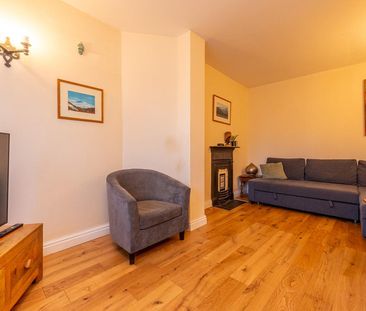 Underhill Street - Photo 5