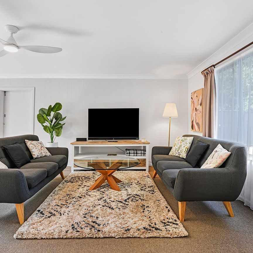 Quaint and Charming Furnished Home - Photo 1