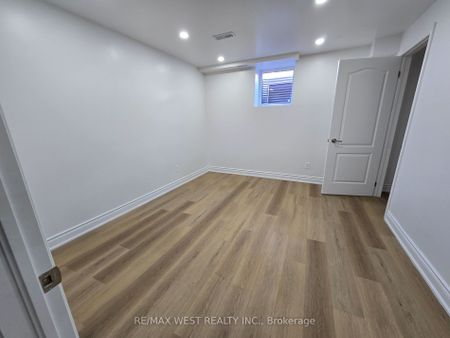 For Lease - 7 Locomotive Crescent Unit# Basement Unit, Brampton, Ontario - Photo 3