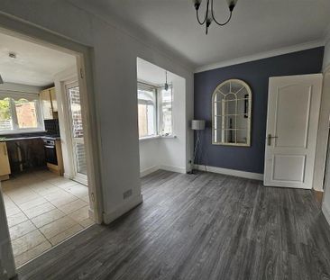 60 Joanmount Gardens, Belfast, BT14 6NY - Photo 3