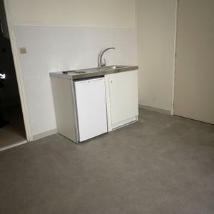 Apartment - Photo 2