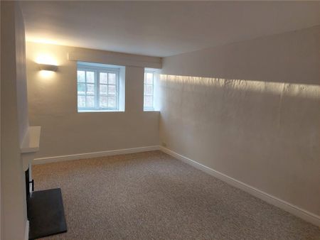 2 bedroom detached house to rent - Photo 2