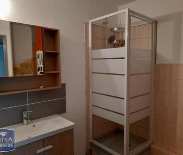Location Appartement 5 pièces 88m² ISTRES 13800 - Photo 2
