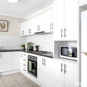 A Comfortable Place to Call Home - Photo 2